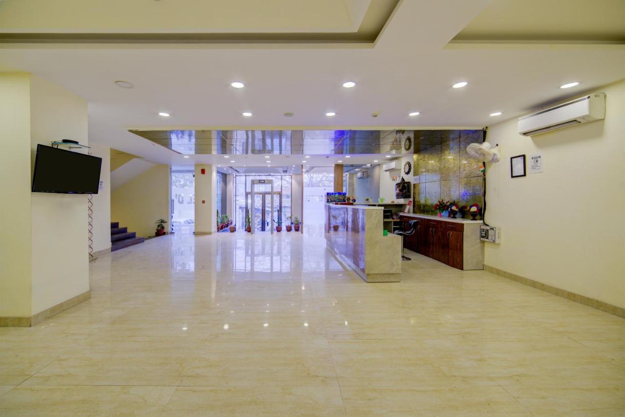 Hotel D'Capitol - Delhi Airport Νέο Δελχί Εξωτερικό φωτογραφία