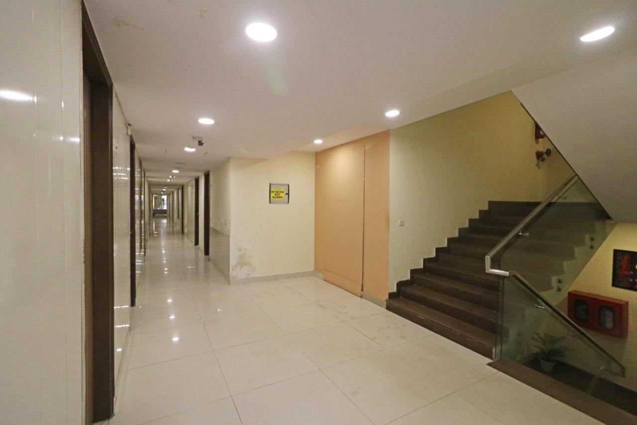 Hotel D'Capitol - Delhi Airport Νέο Δελχί Εξωτερικό φωτογραφία