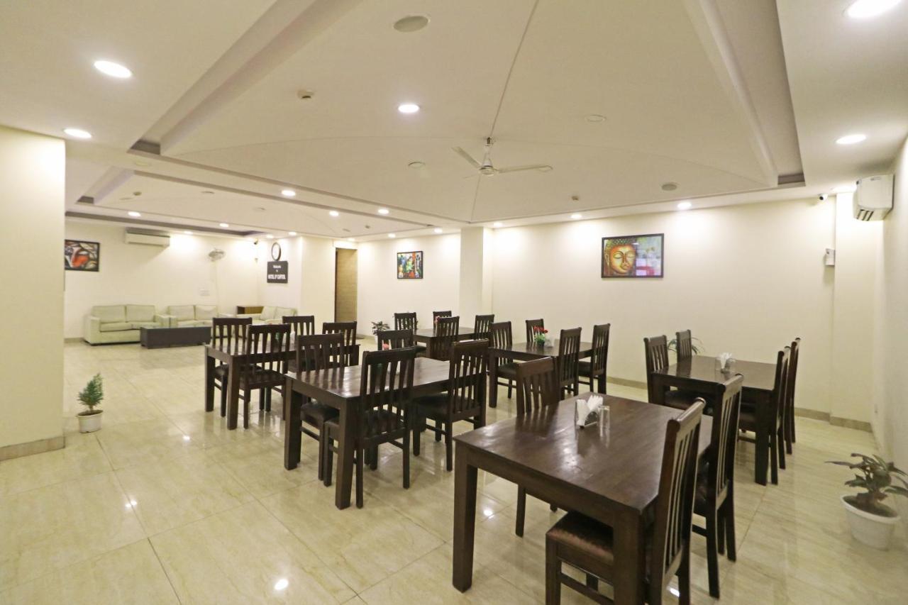 Hotel D'Capitol - Delhi Airport Νέο Δελχί Εξωτερικό φωτογραφία