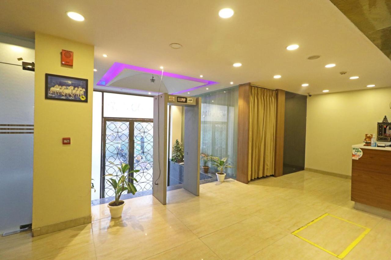 Hotel D'Capitol - Delhi Airport Νέο Δελχί Εξωτερικό φωτογραφία