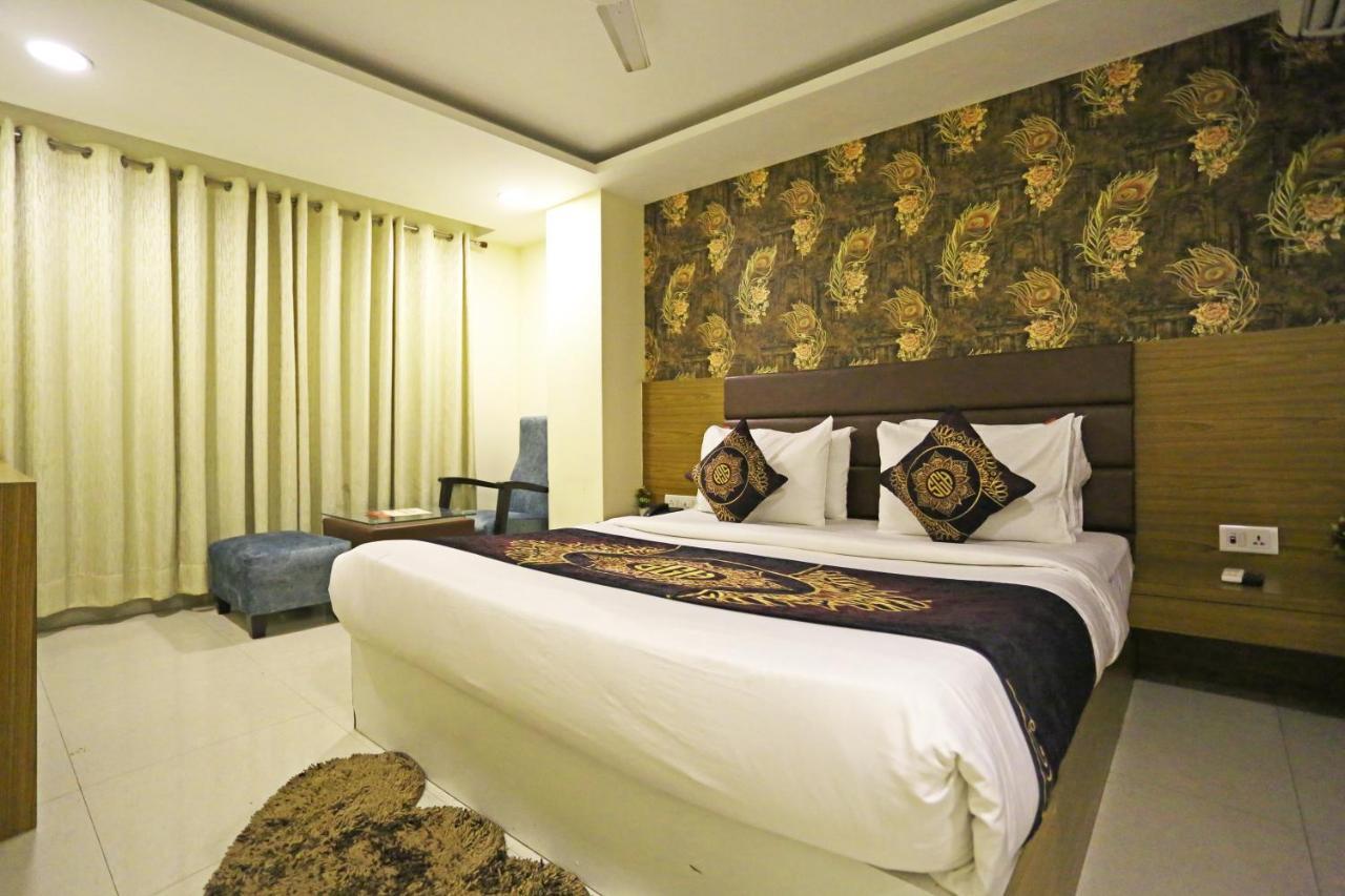 Hotel D'Capitol - Delhi Airport Νέο Δελχί Εξωτερικό φωτογραφία