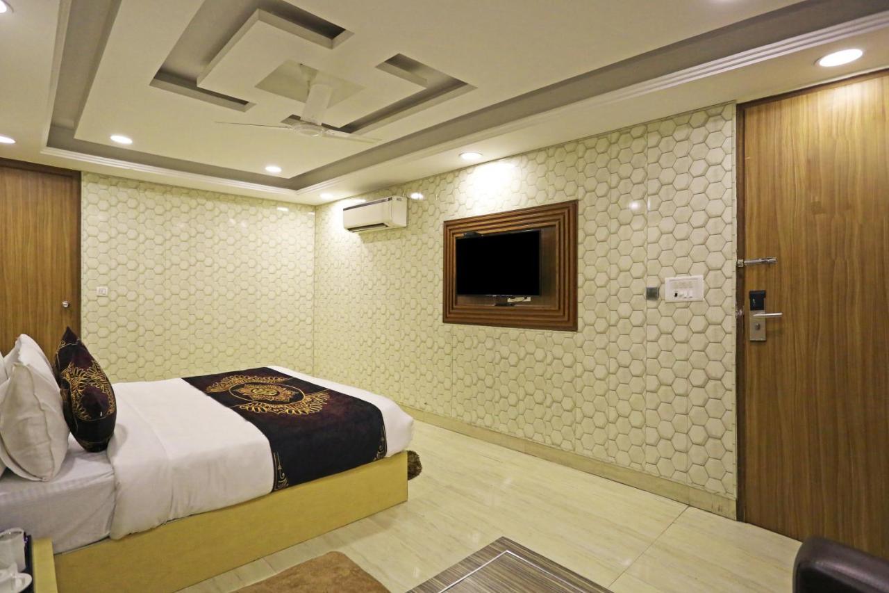 Hotel D'Capitol - Delhi Airport Νέο Δελχί Εξωτερικό φωτογραφία