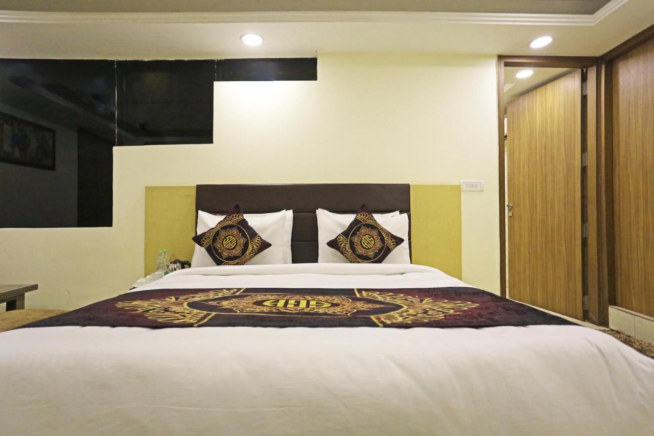 Hotel D'Capitol - Delhi Airport Νέο Δελχί Εξωτερικό φωτογραφία