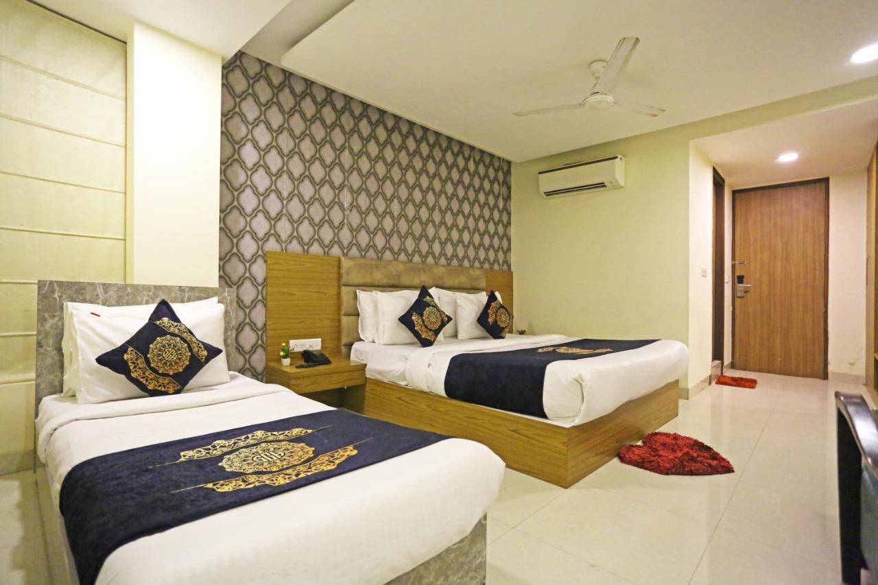 Hotel D'Capitol - Delhi Airport Νέο Δελχί Εξωτερικό φωτογραφία
